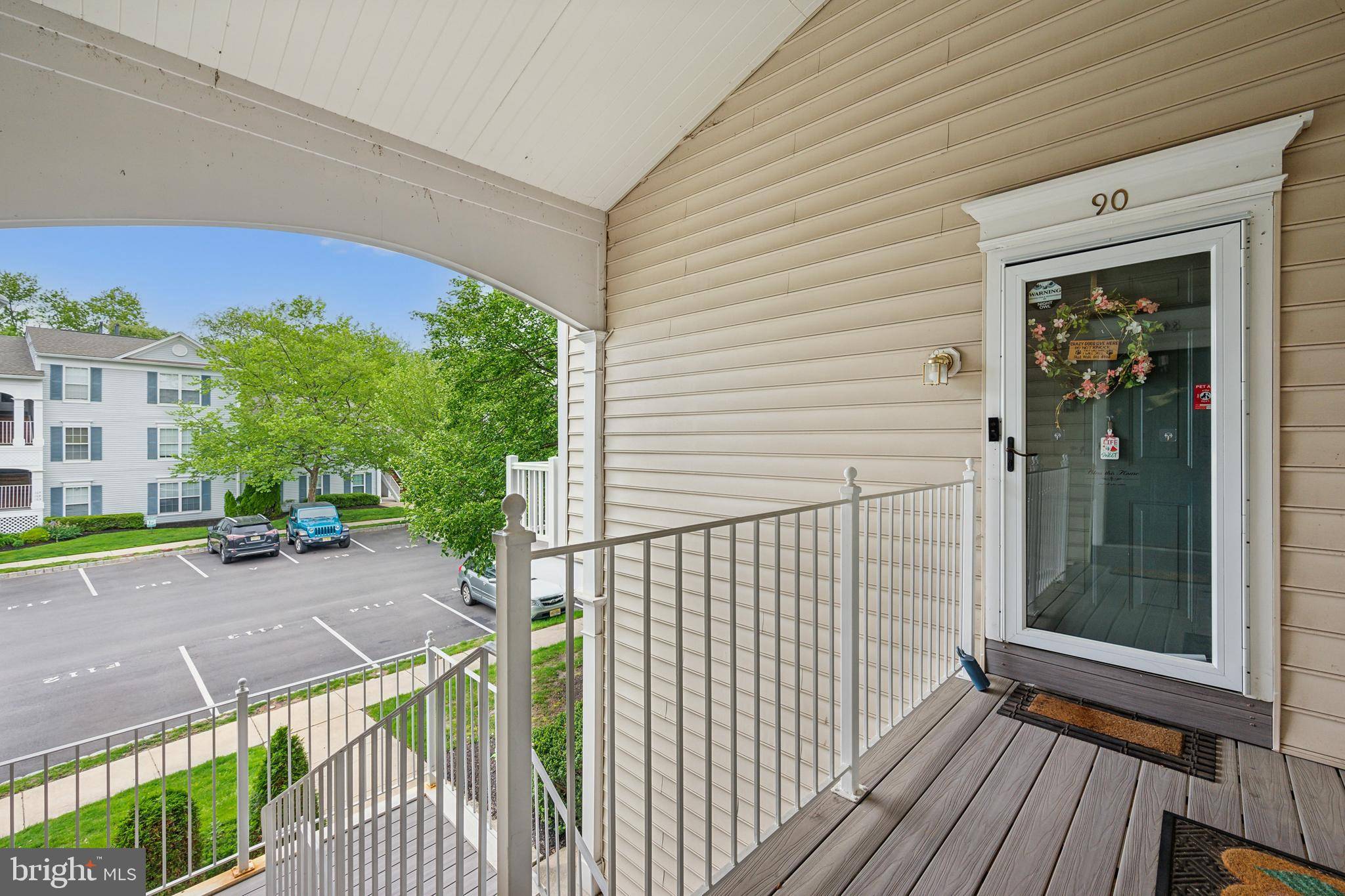 Delran, NJ 08075,90 FOXGLOVE DR