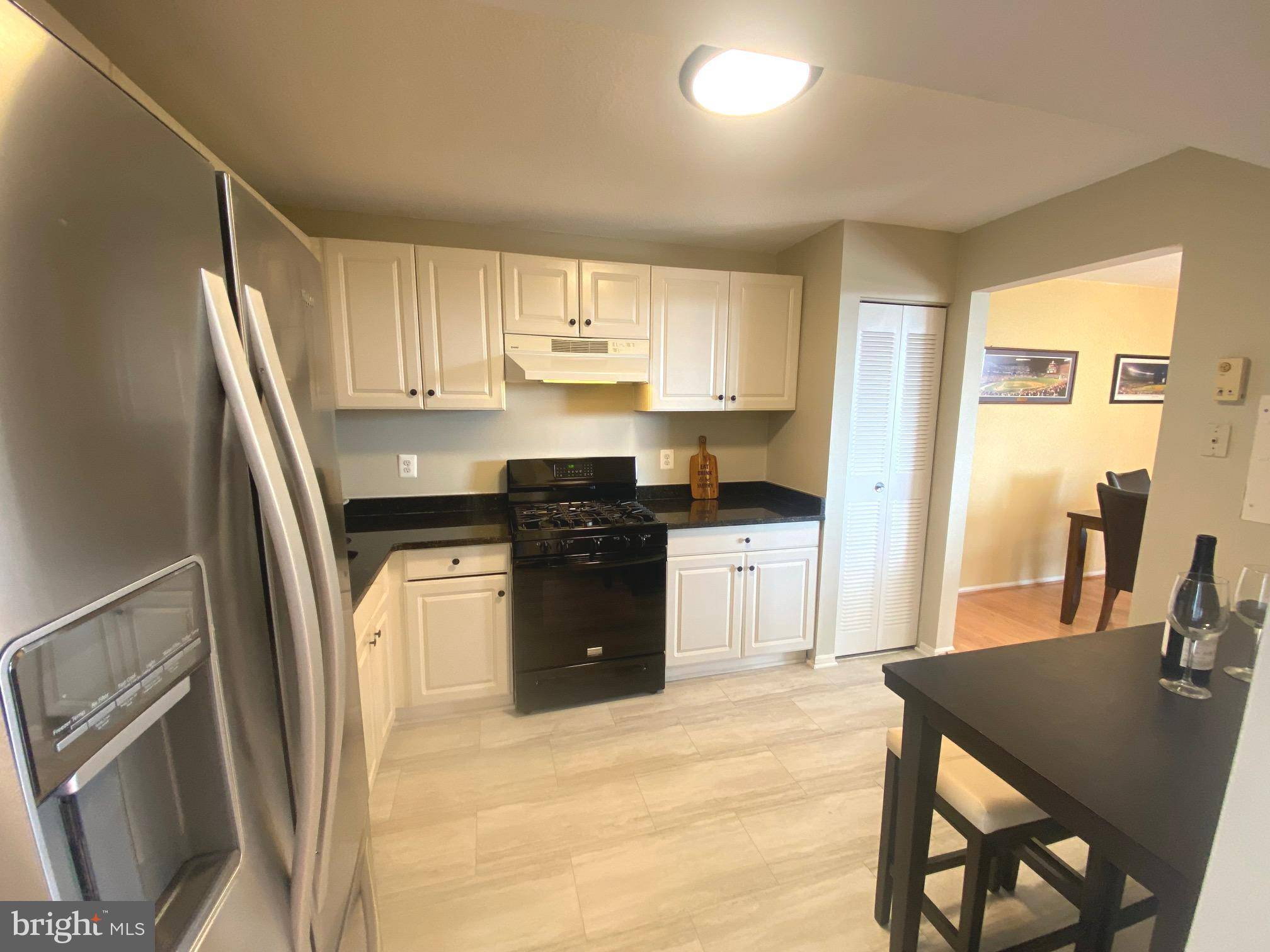 Rockville, MD 20850,118 MONROE ST #709