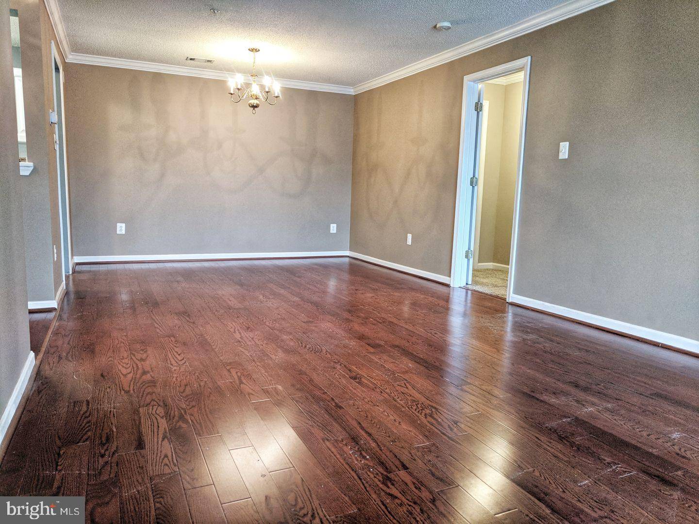 Germantown, MD 20874,12902 CHURCHILL RIDGE CIR #9