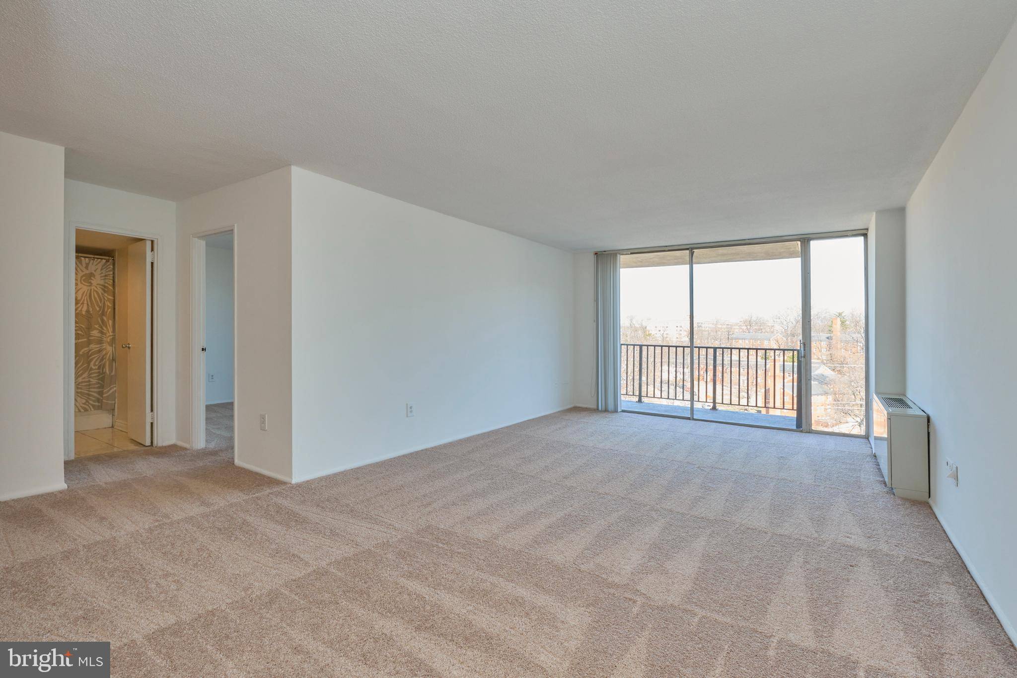 Arlington, VA 22204,4600 S FOUR MILE RUN DR #1119