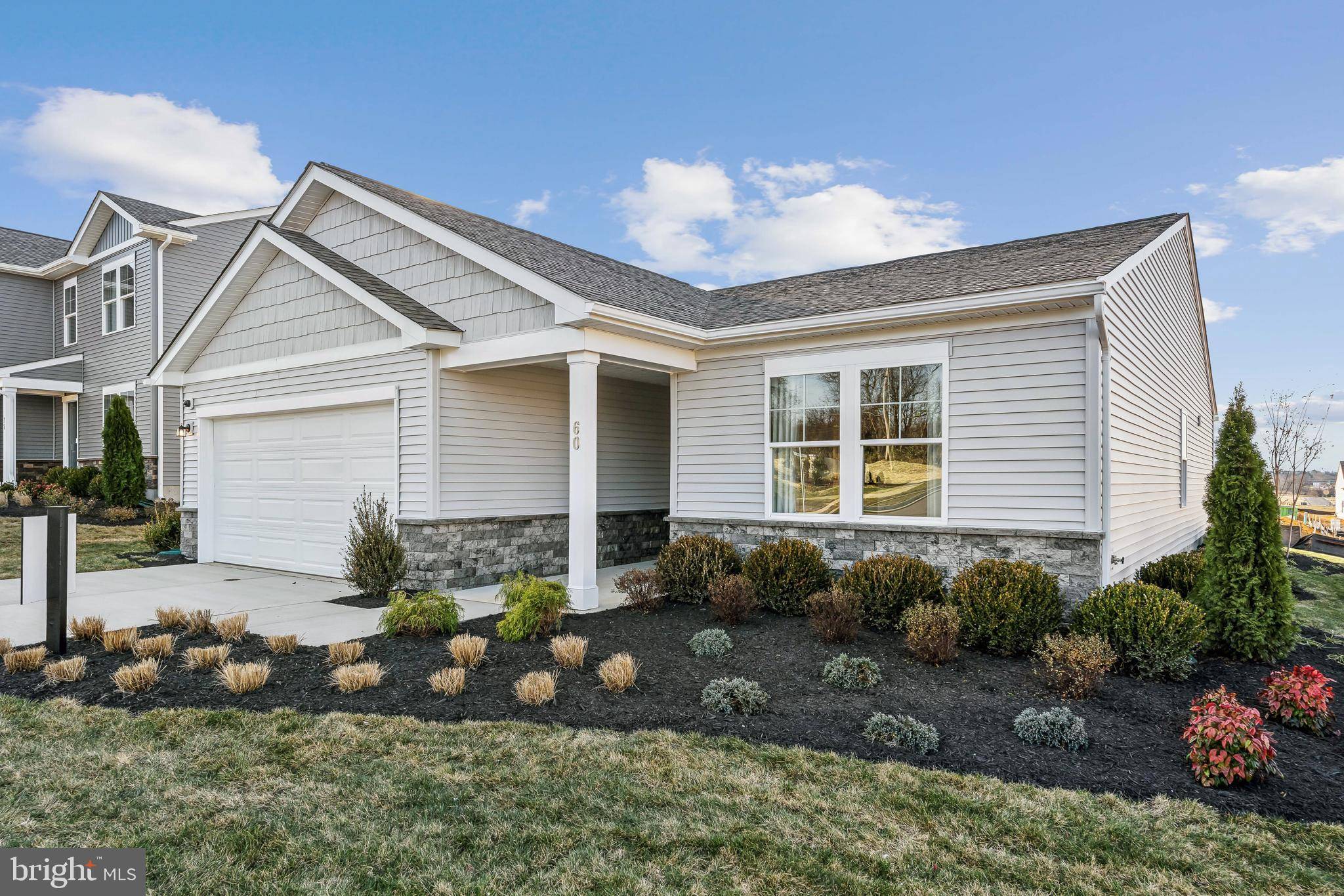 Charles Town, WV 25414,23 DOVE RD