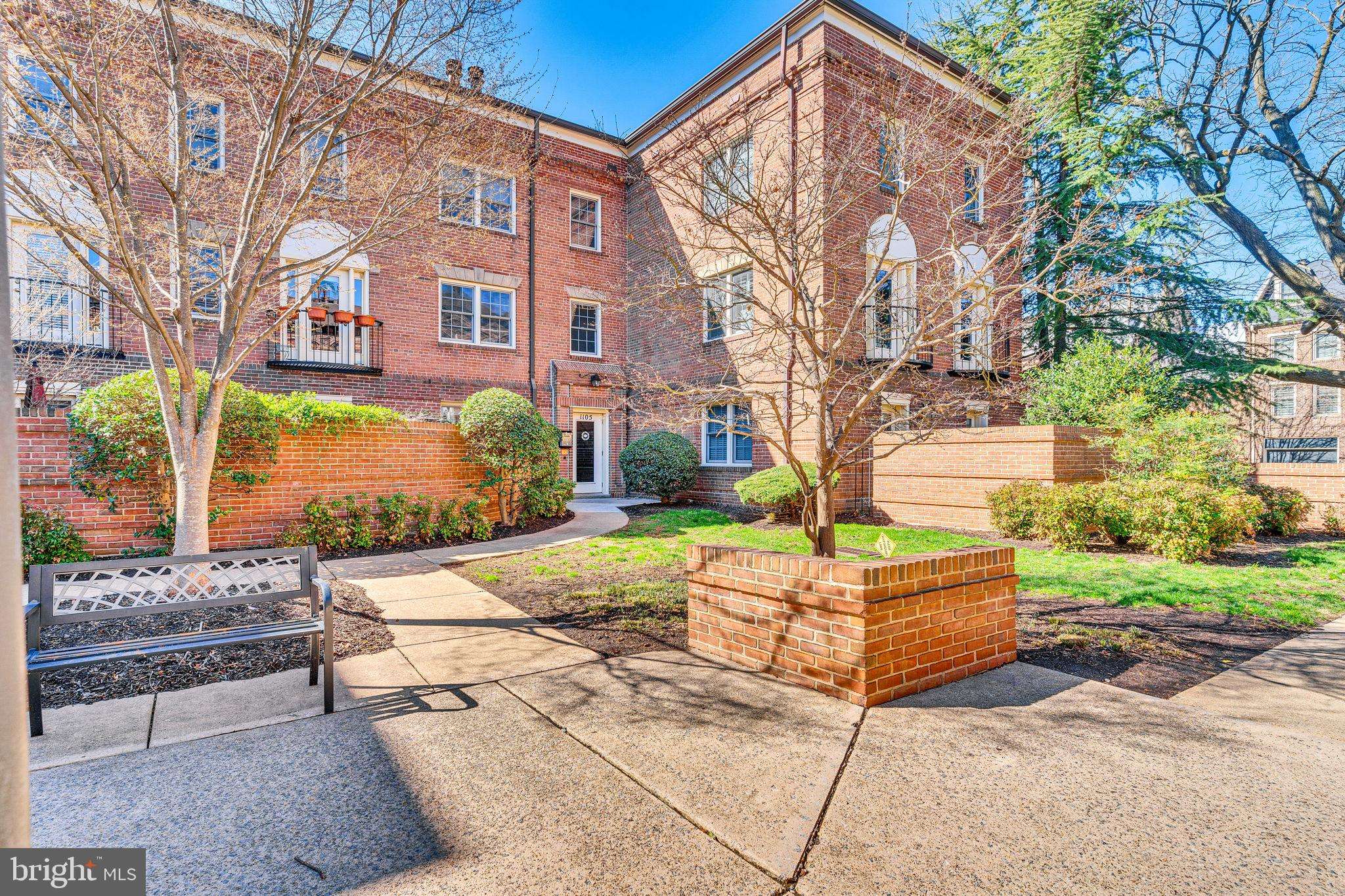 Alexandria, VA 22314,1105 N PITT ST #3B