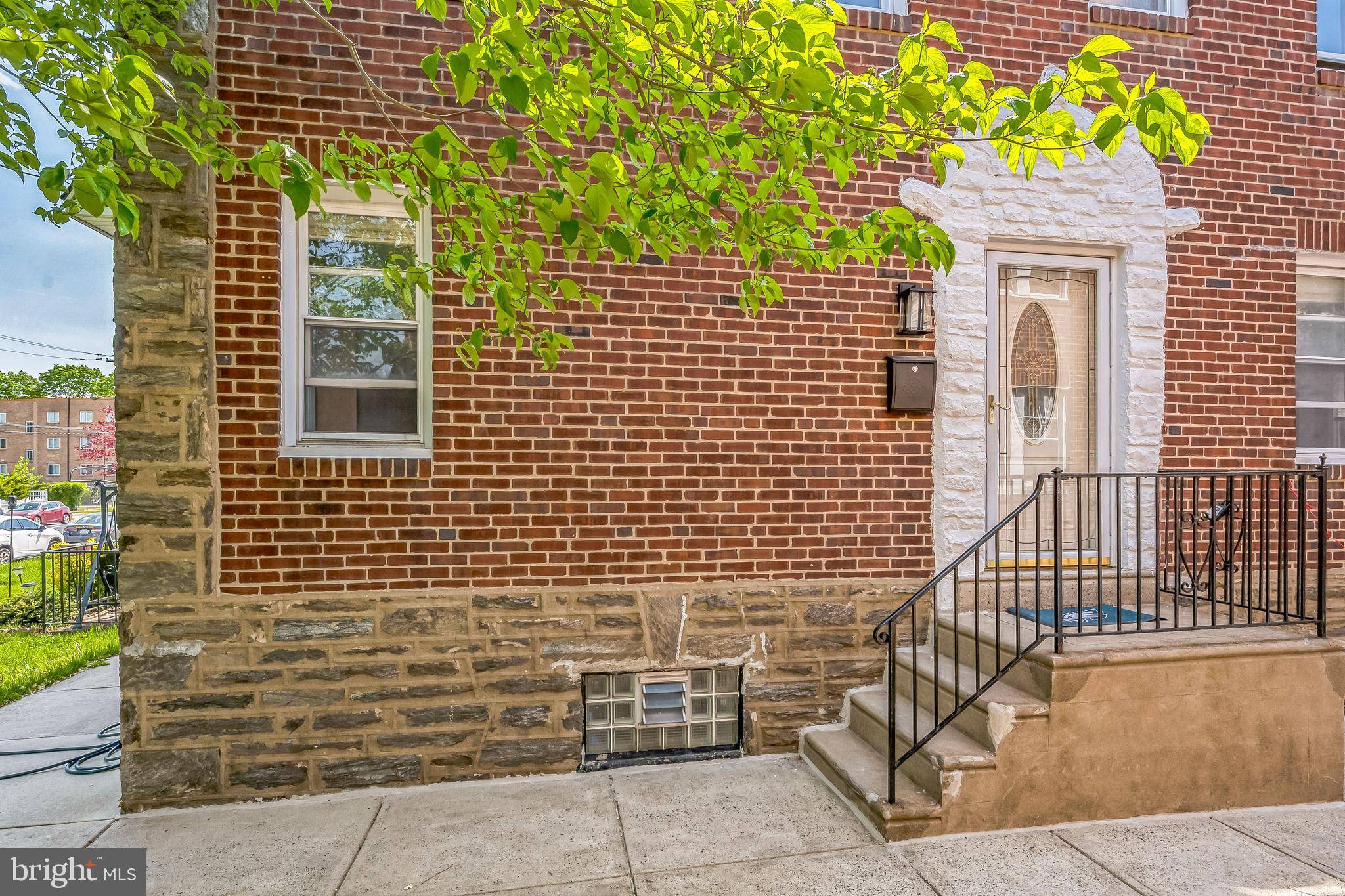 Philadelphia, PA 19111,6514 OXFORD AVE