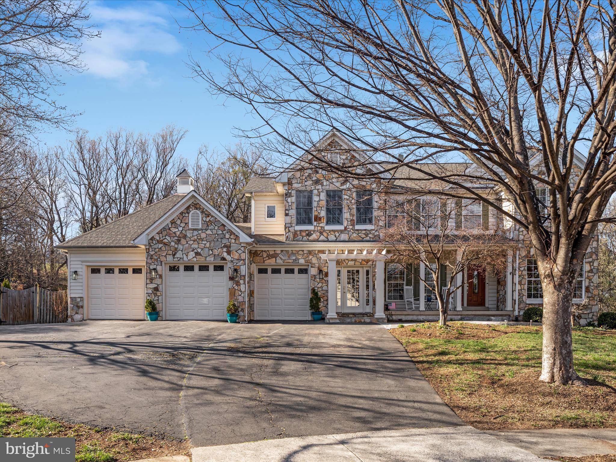 Leesburg, VA 20176,315 RIDING TRAIL CT NW
