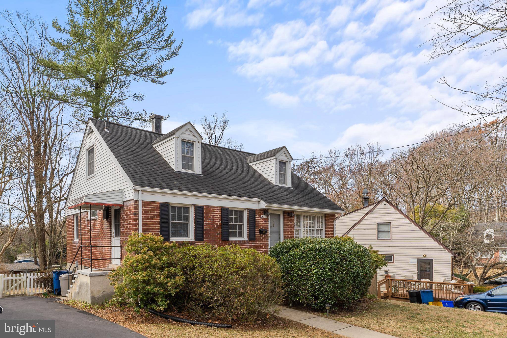 Kensington, MD 20895,4120 MITSCHER CT