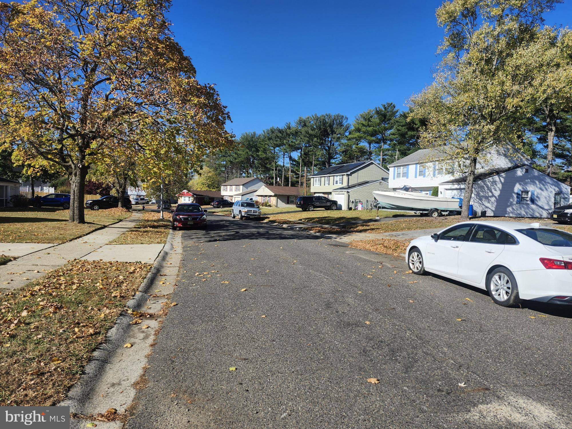 Willingboro, NJ 08046,57 HENDERSON LN