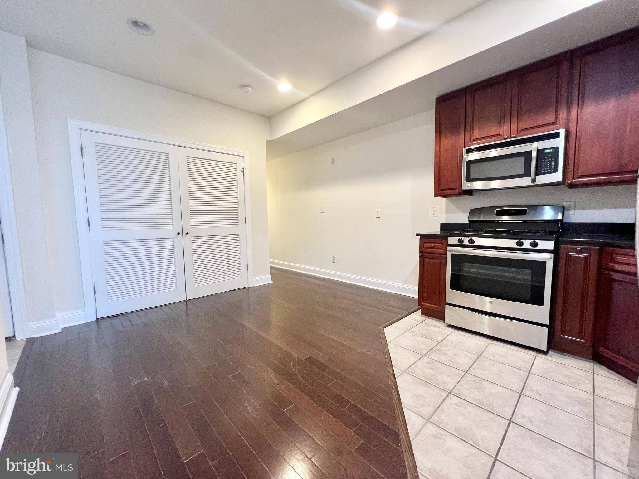 Philadelphia, PA 19121,1814 N 16TH ST #2A
