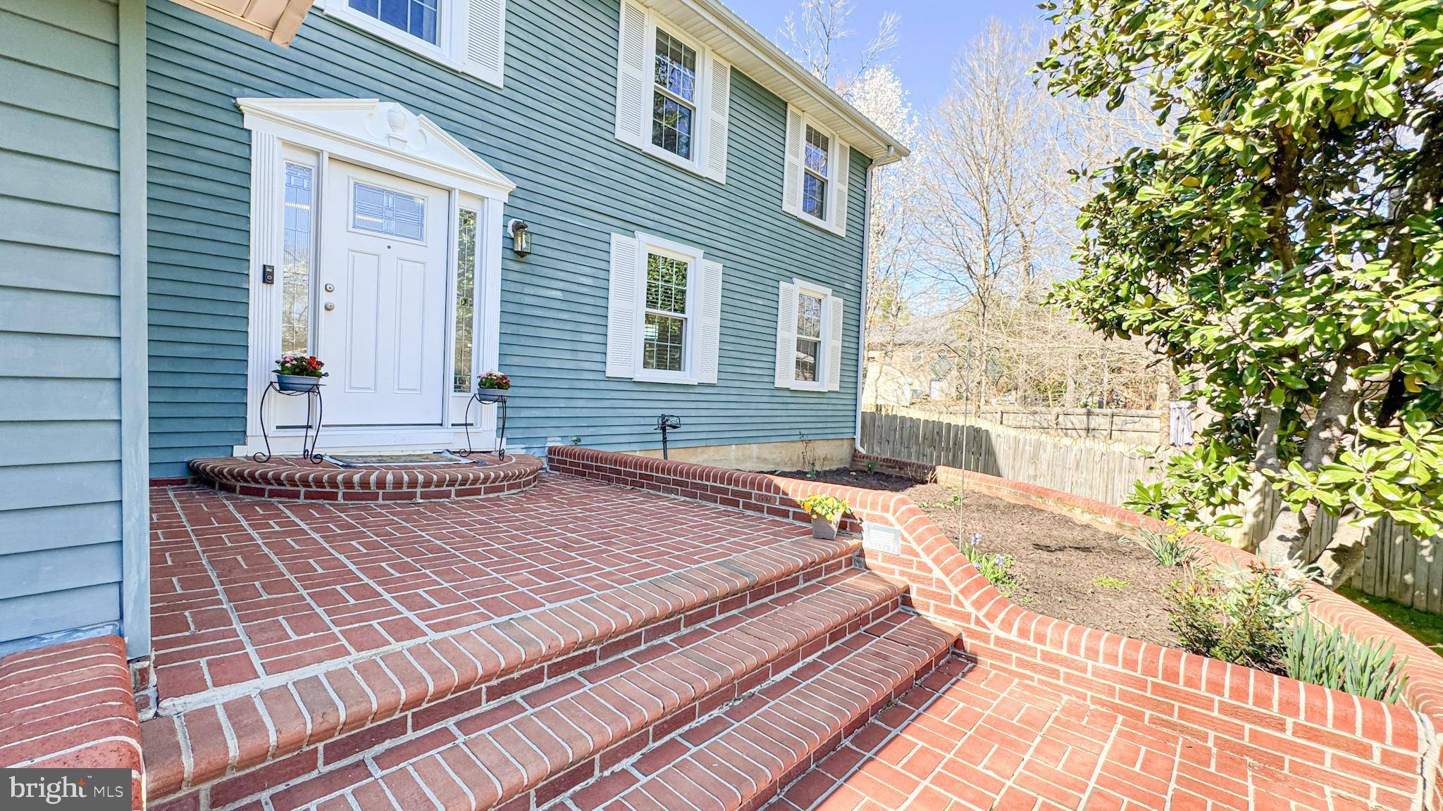 Fredericksburg, VA 22407,5 POND CIR
