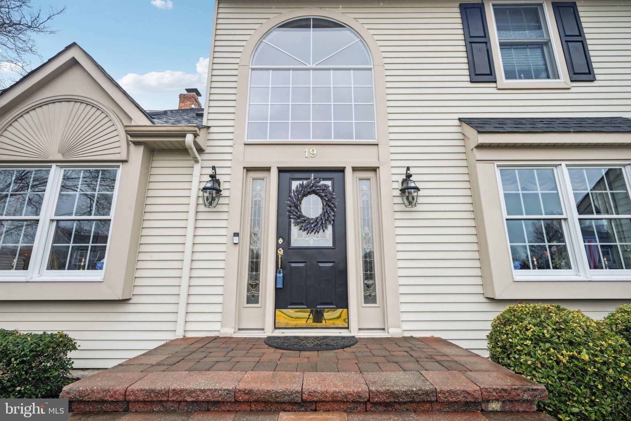 Marlton, NJ 08053,19 OLD REPUBLIC LN