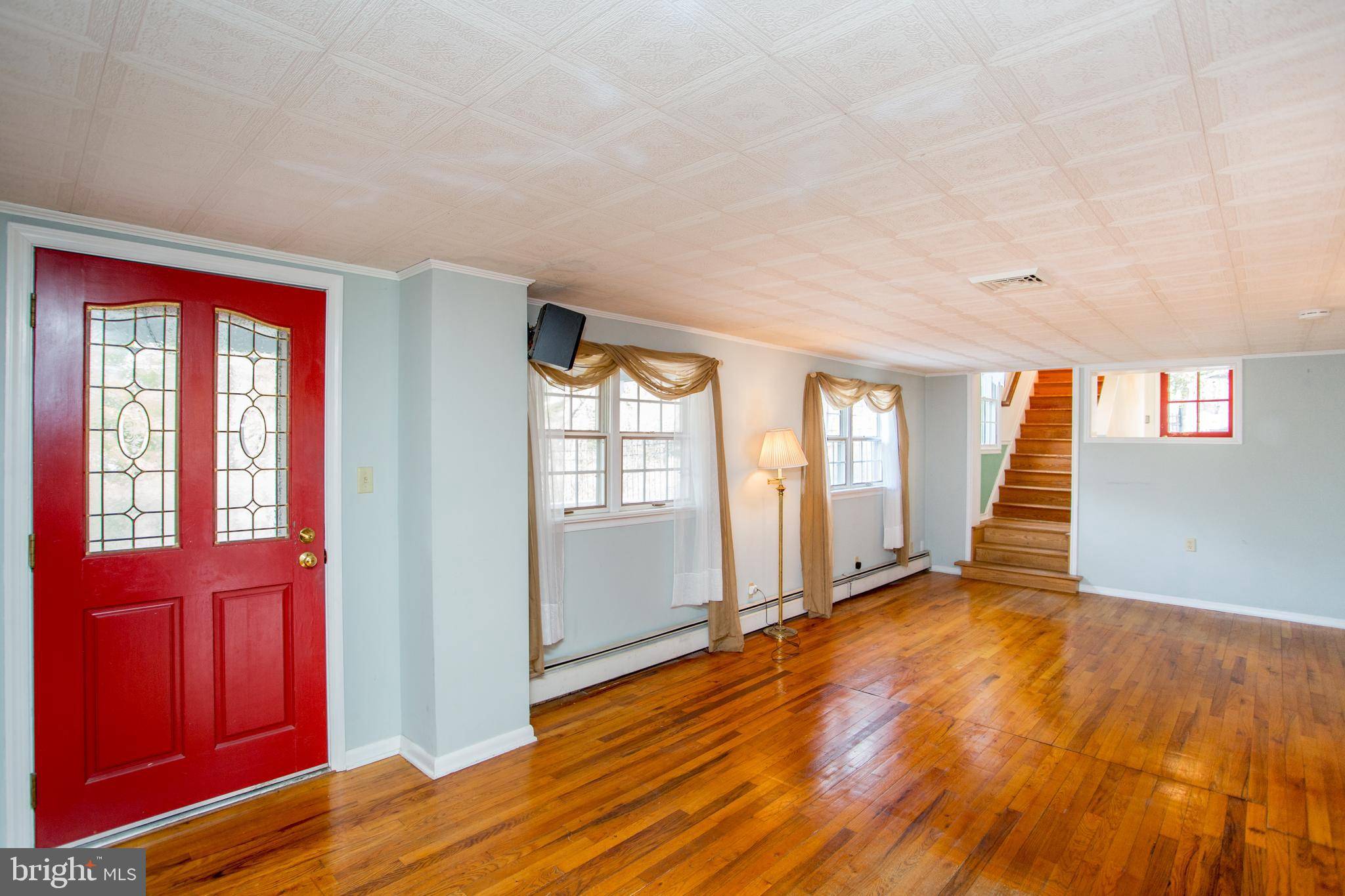 New Hope, PA 18938,242 S SUGAN RD