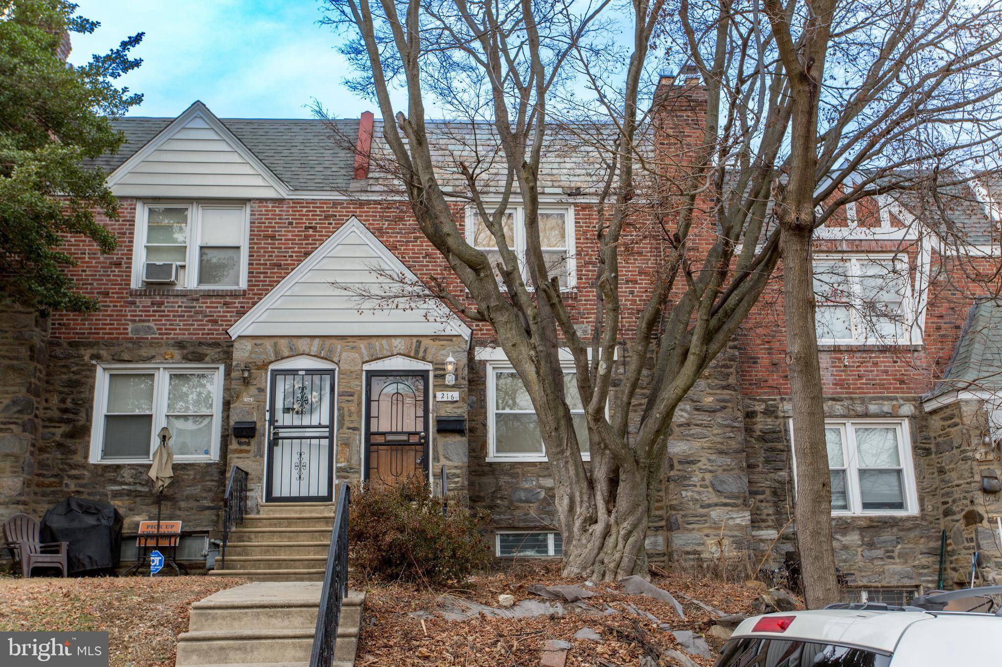 Upper Darby, PA 19082,216 N CEDAR LN