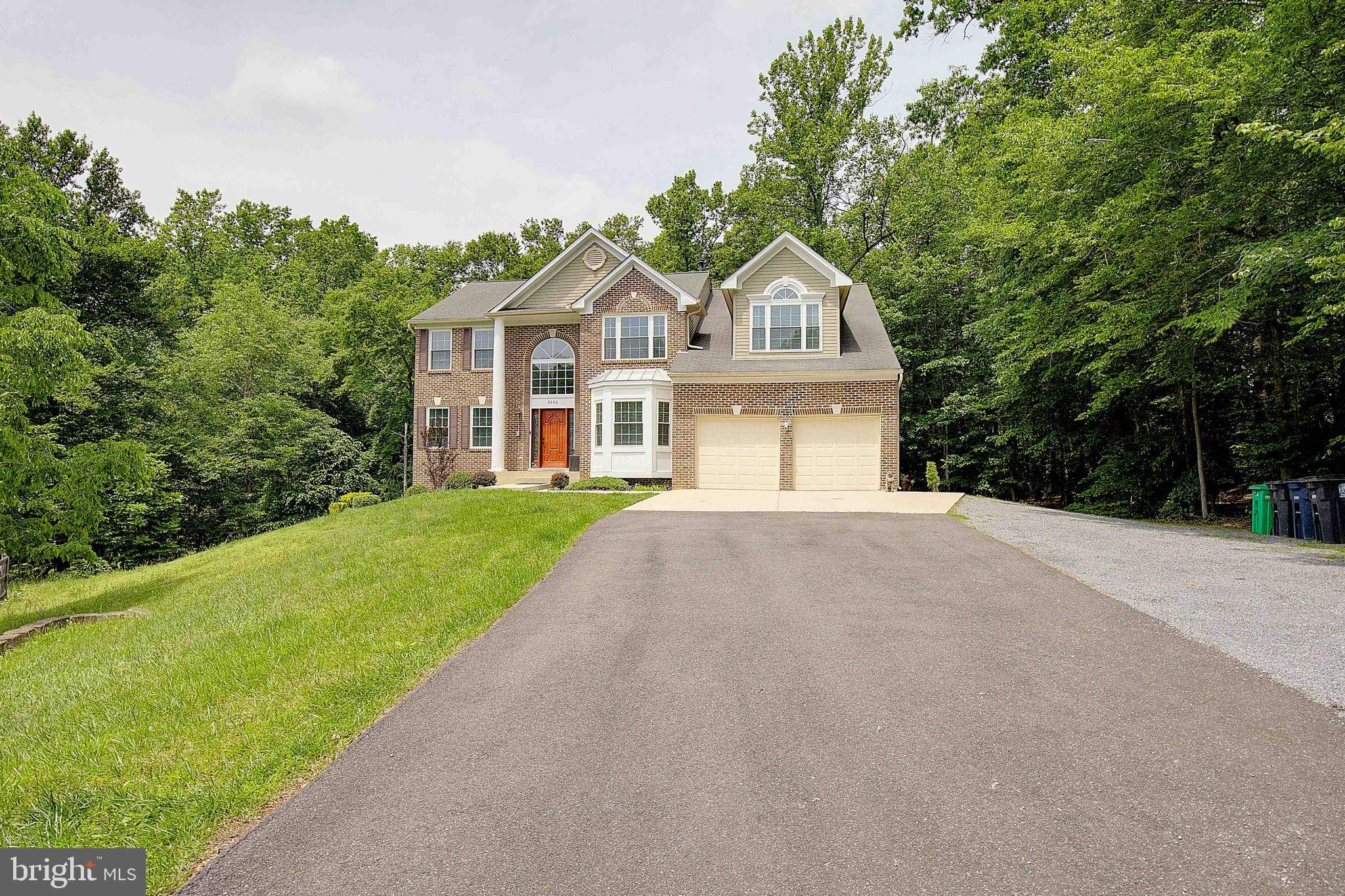 Clinton, MD 20735,8606 SHORTHILLS CT