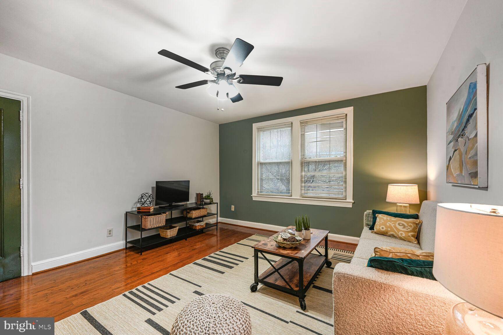 Washington, DC 20012,6722 3RD ST NW #203