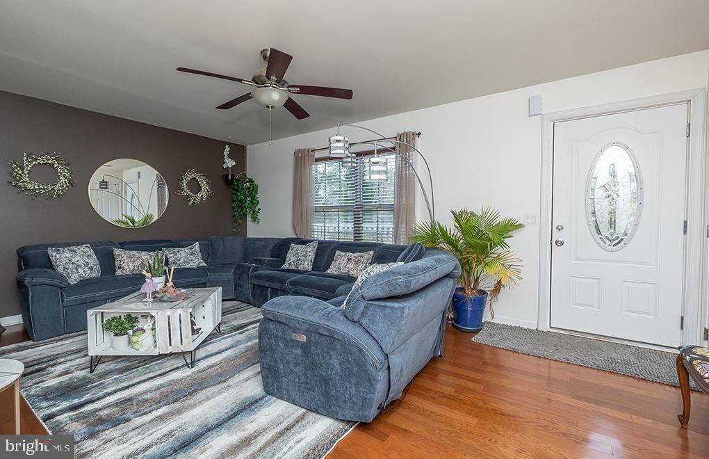 Rio Grande, NJ 08242,12 S 2ND AVE