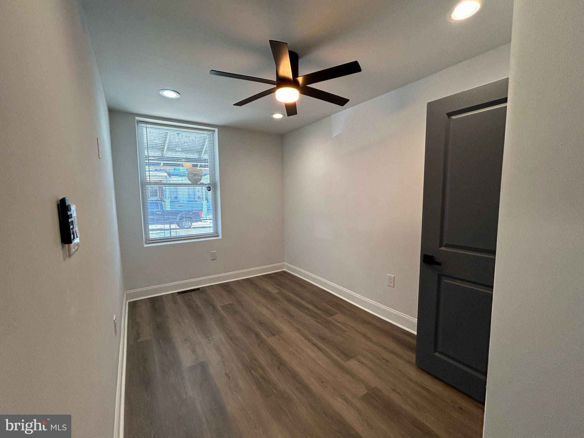 Philadelphia, PA 19138,818 E LOCUST AVE #1