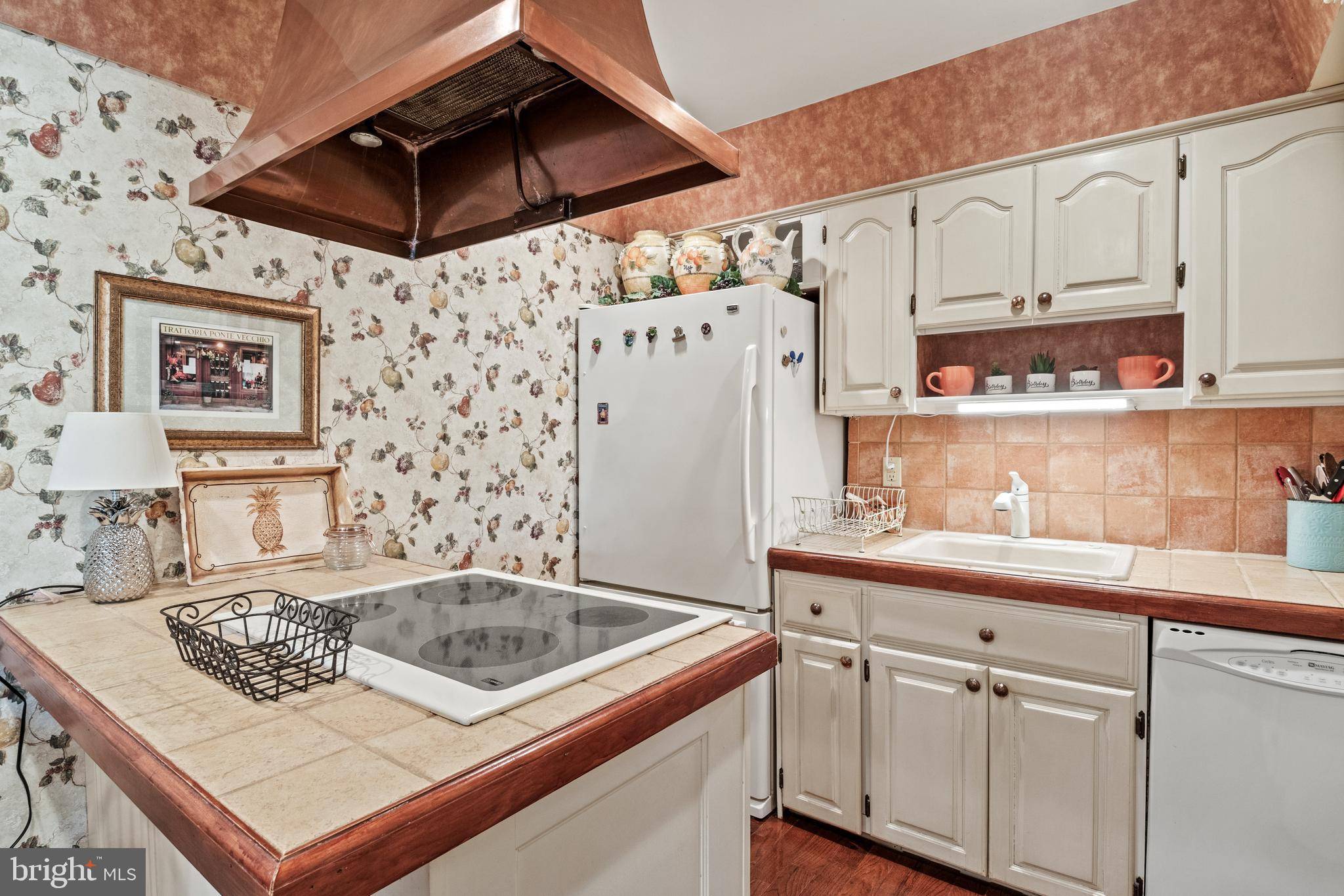 Penllyn, PA 19422,131 CULPEPPER DR #L 13H