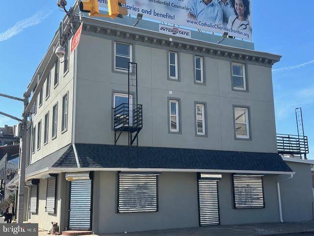 Trenton, NJ 08608,330-334 E STATE ST