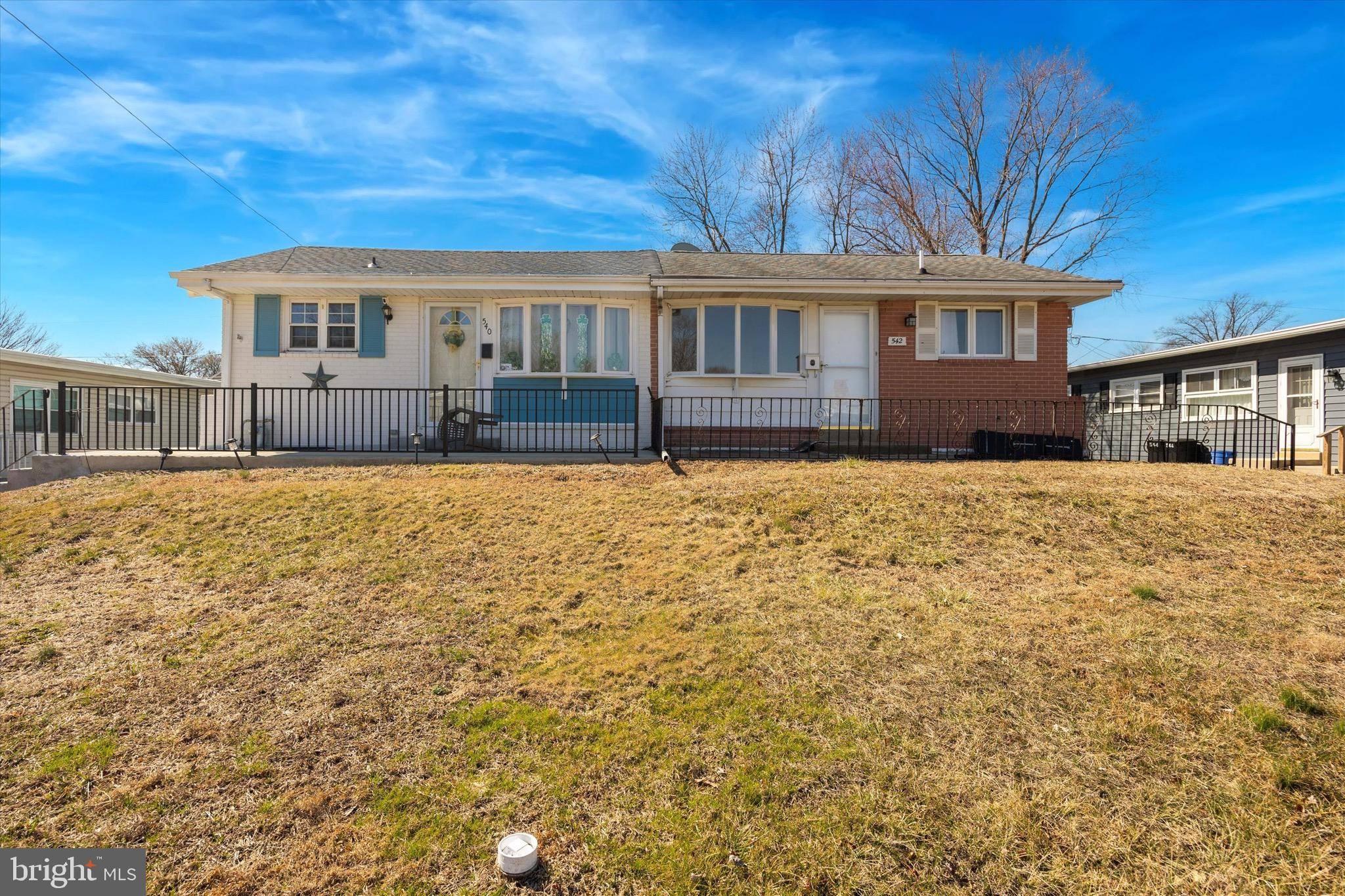 Norwood, PA 19074,542 DEVON RD