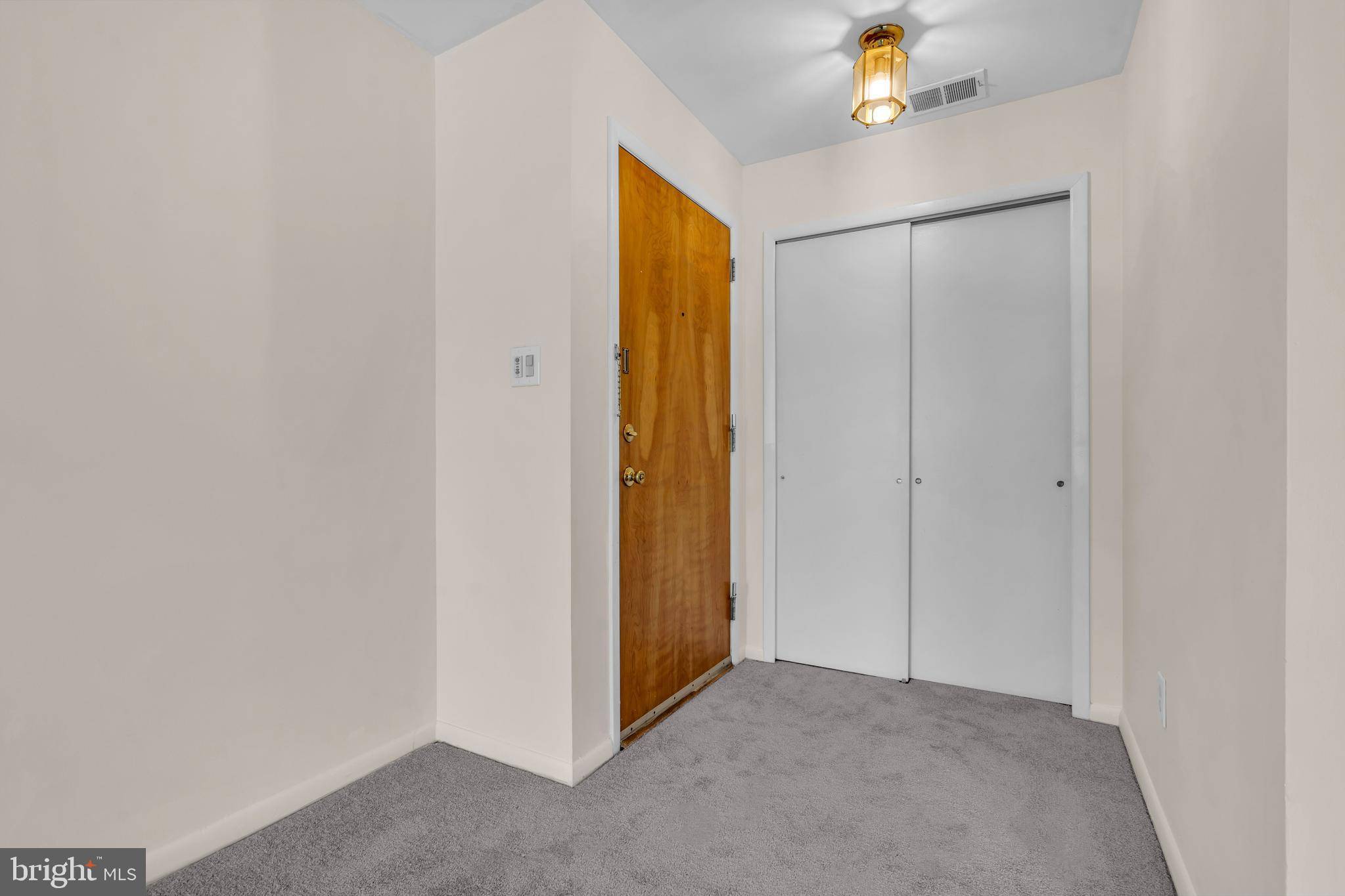 Princeton, NJ 08540,302 TRINITY CT #10