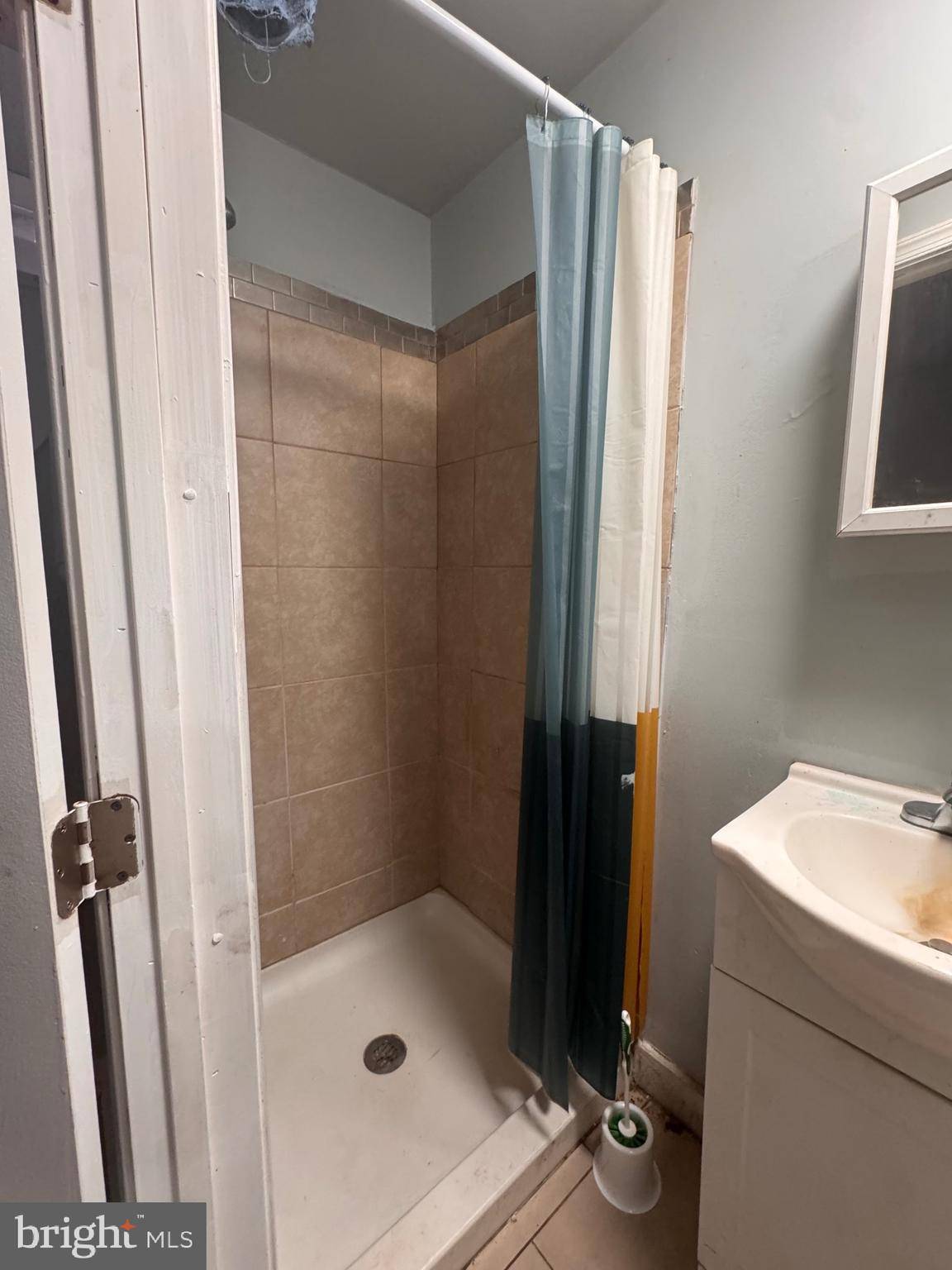Baltimore, MD 21223,1817 MCHENRY ST