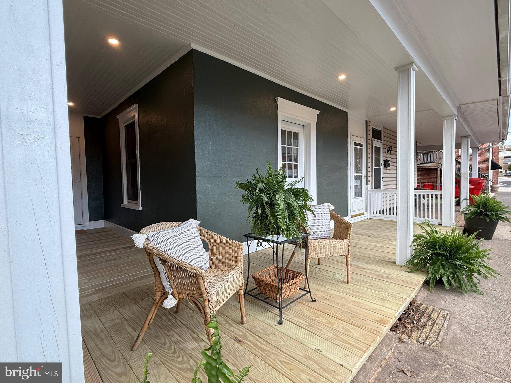 Souderton, PA 18964,9 W CHESTNUT ST