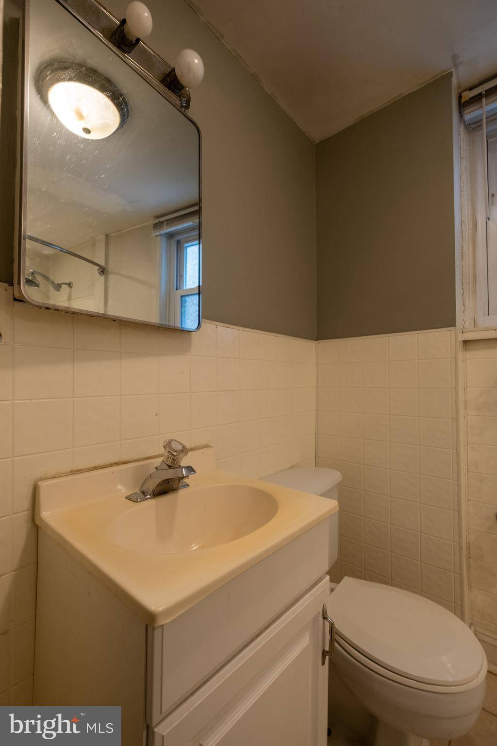 Philadelphia, PA 19130,2211 MOUNT VERNON STREET