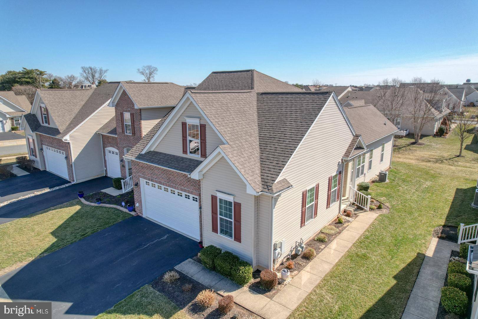 Middletown, DE 19709,433 SUNDIAL LN