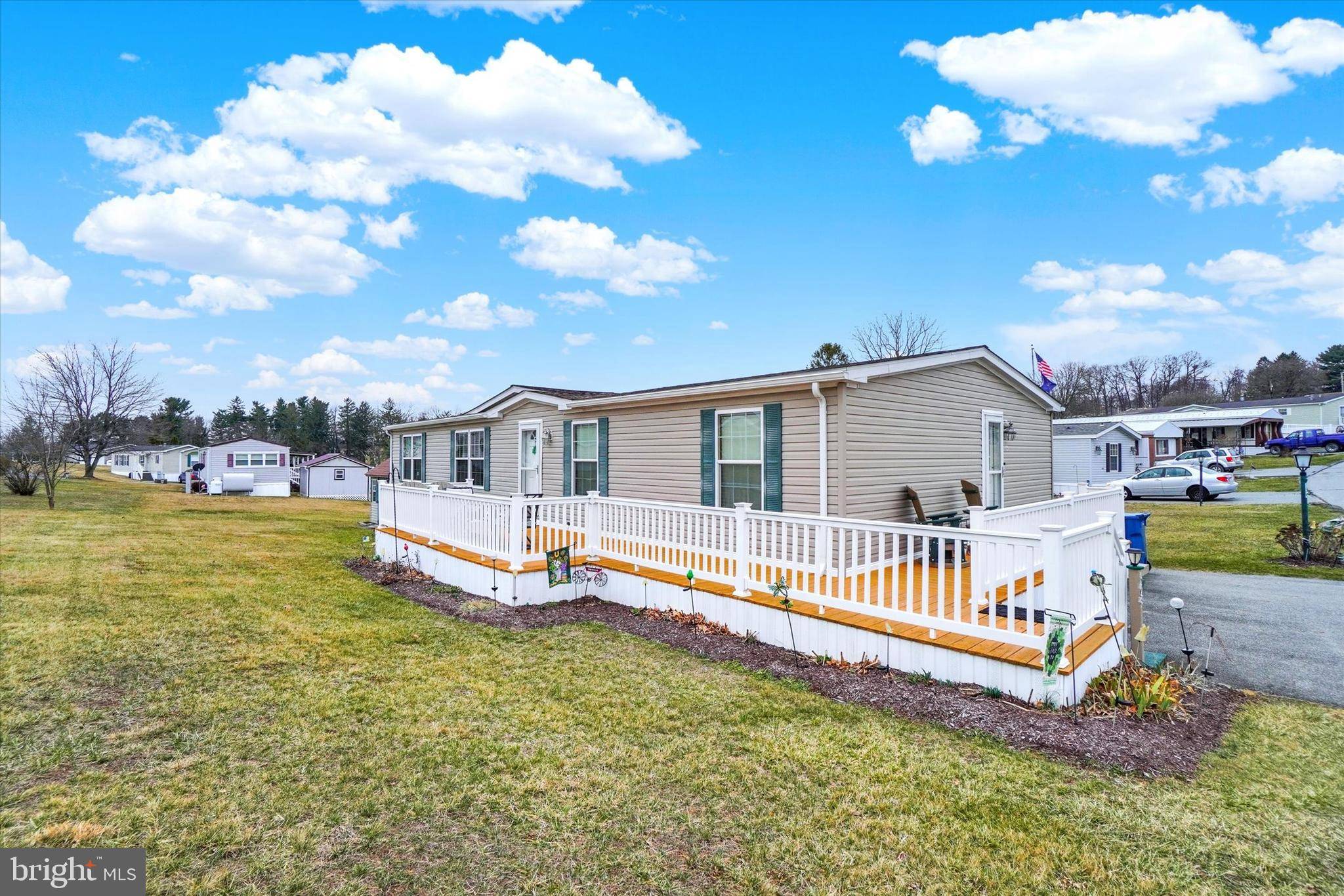 York, PA 17406,139 LISA CIR