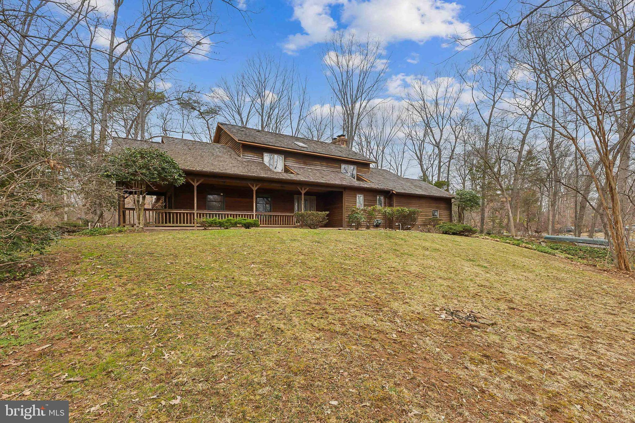 Sterling, VA 20164,41 CEDAR DR