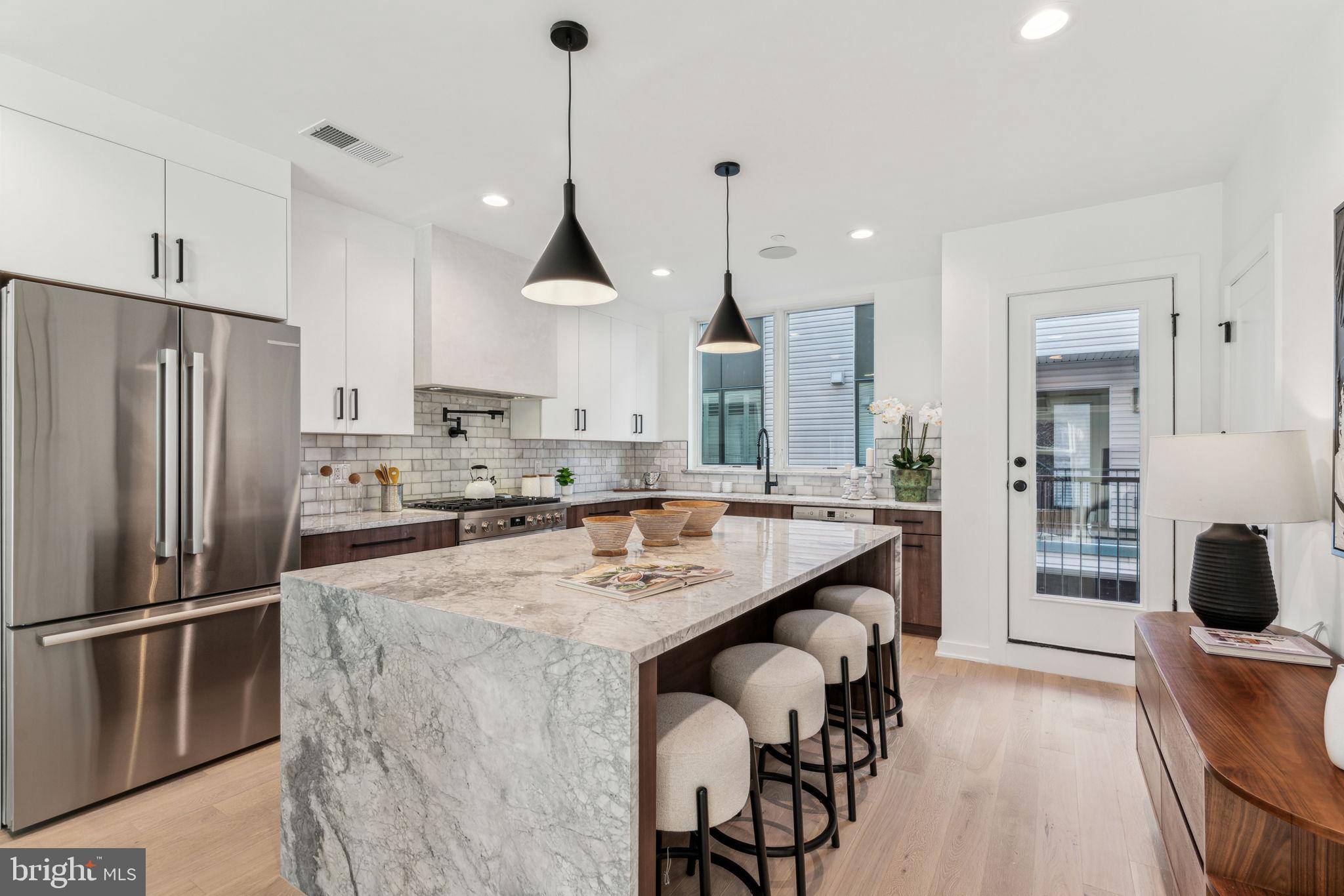Philadelphia, PA 19123,960 N WENDLE CT