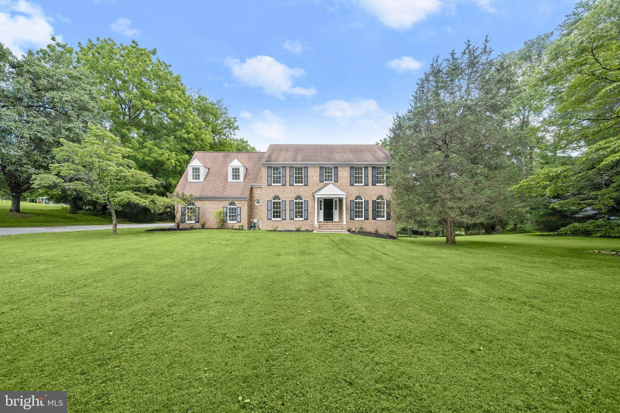 Dayton, MD 21036,5209 KALMIA DR
