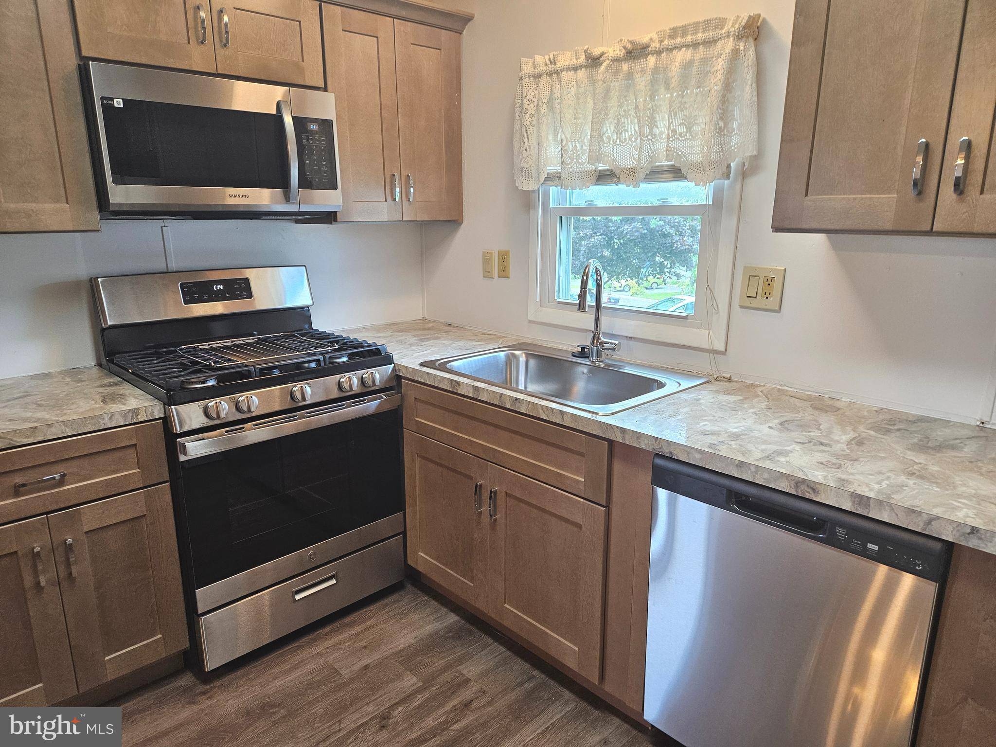 Harrisburg, PA 17112,20 MEADOW RUN PL
