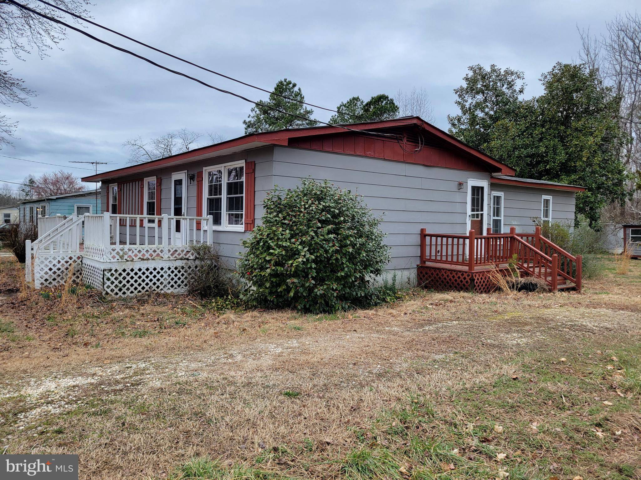 Saluda, VA 23149,726 COURTHOUSE DR