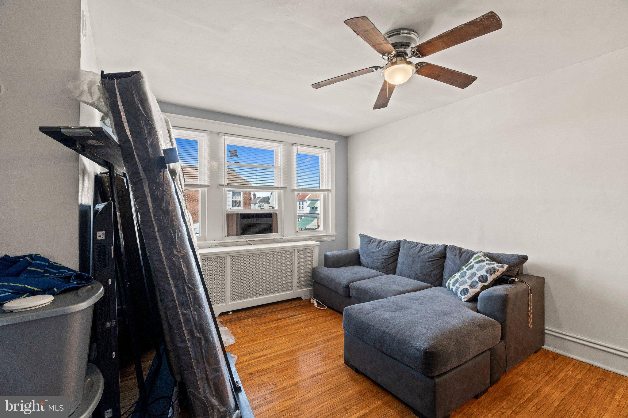 Philadelphia, PA 19143,5820 THEODORE ST
