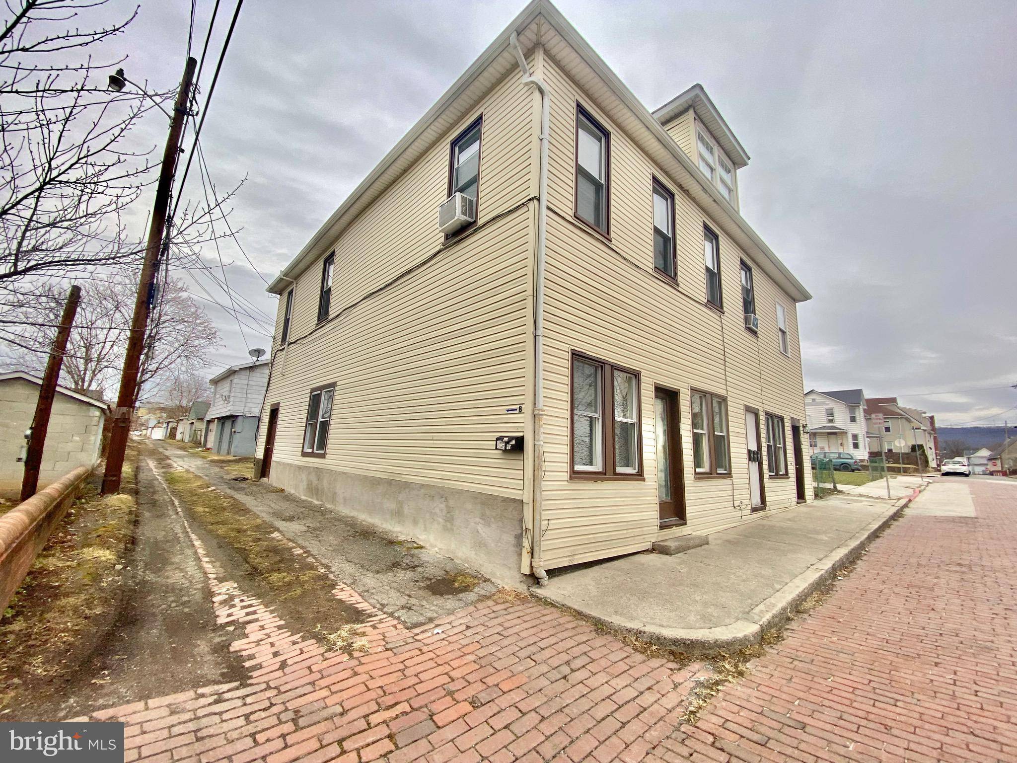 Cumberland, MD 21502,108 E FOURTH ST
