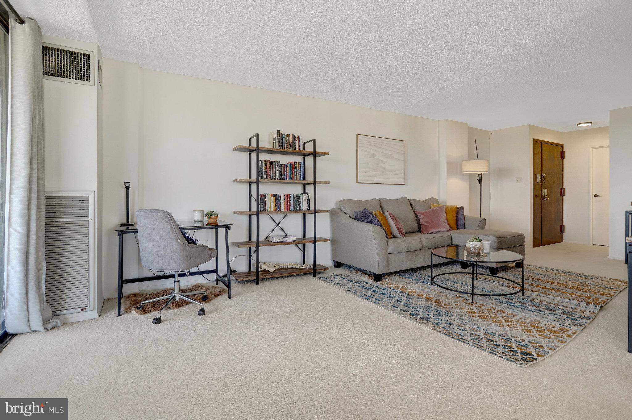 Alexandria, VA 22304,250 S REYNOLDS ST #1209