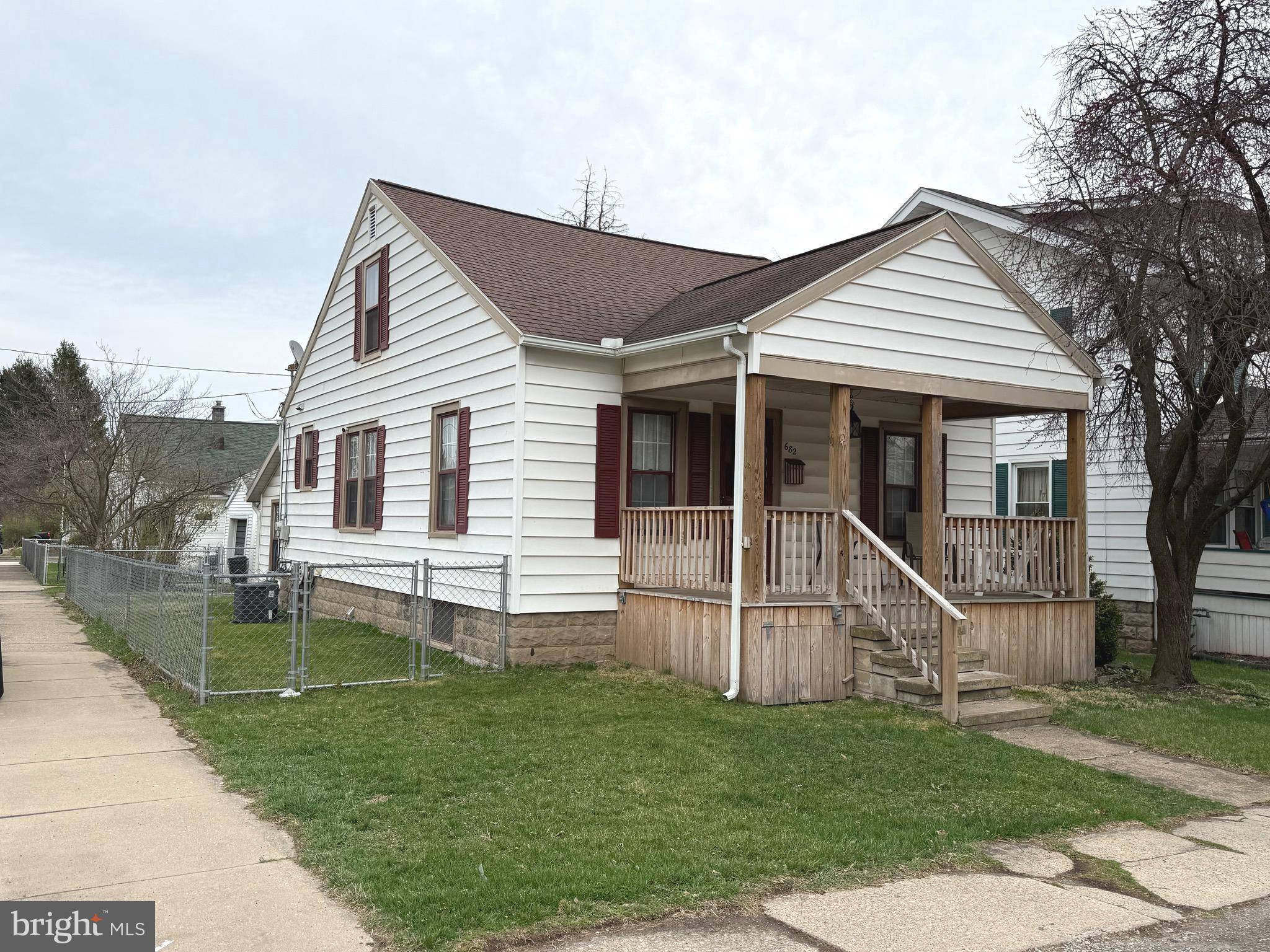 Williamsport, PA 17701,682 HELLER AVE