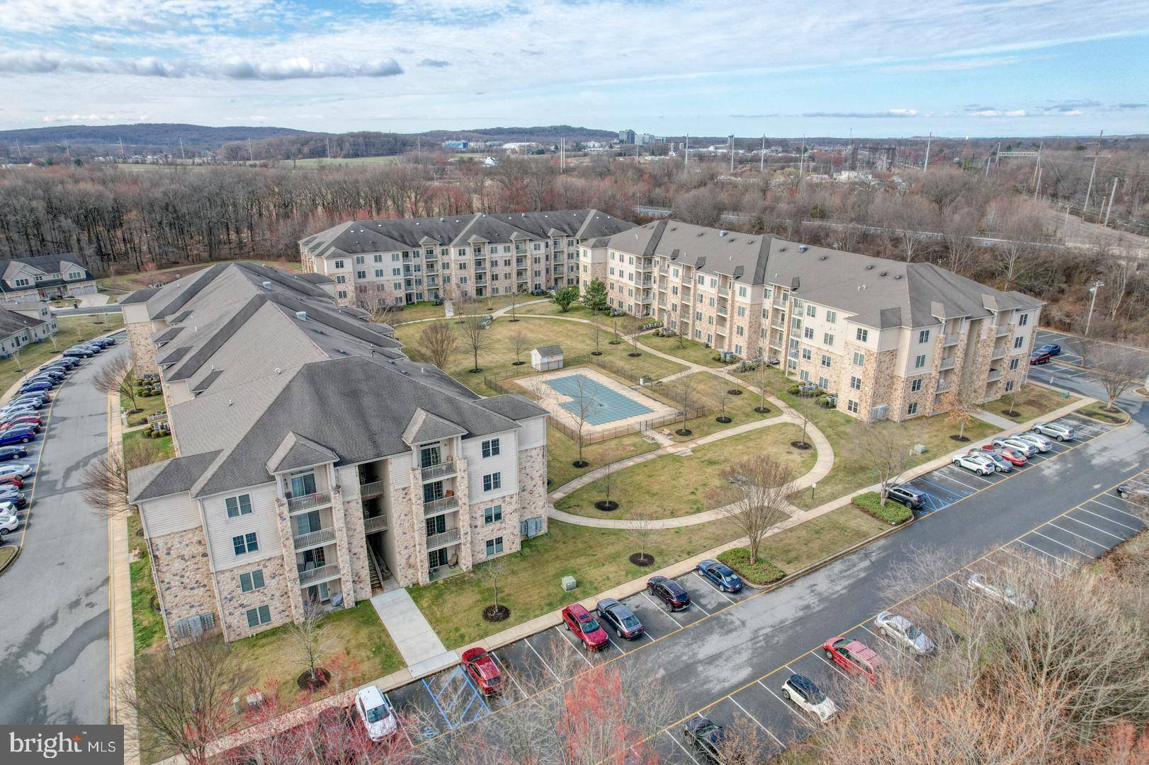 Newark, DE 19713,1000 FOUNTAINVIEW CIR #402