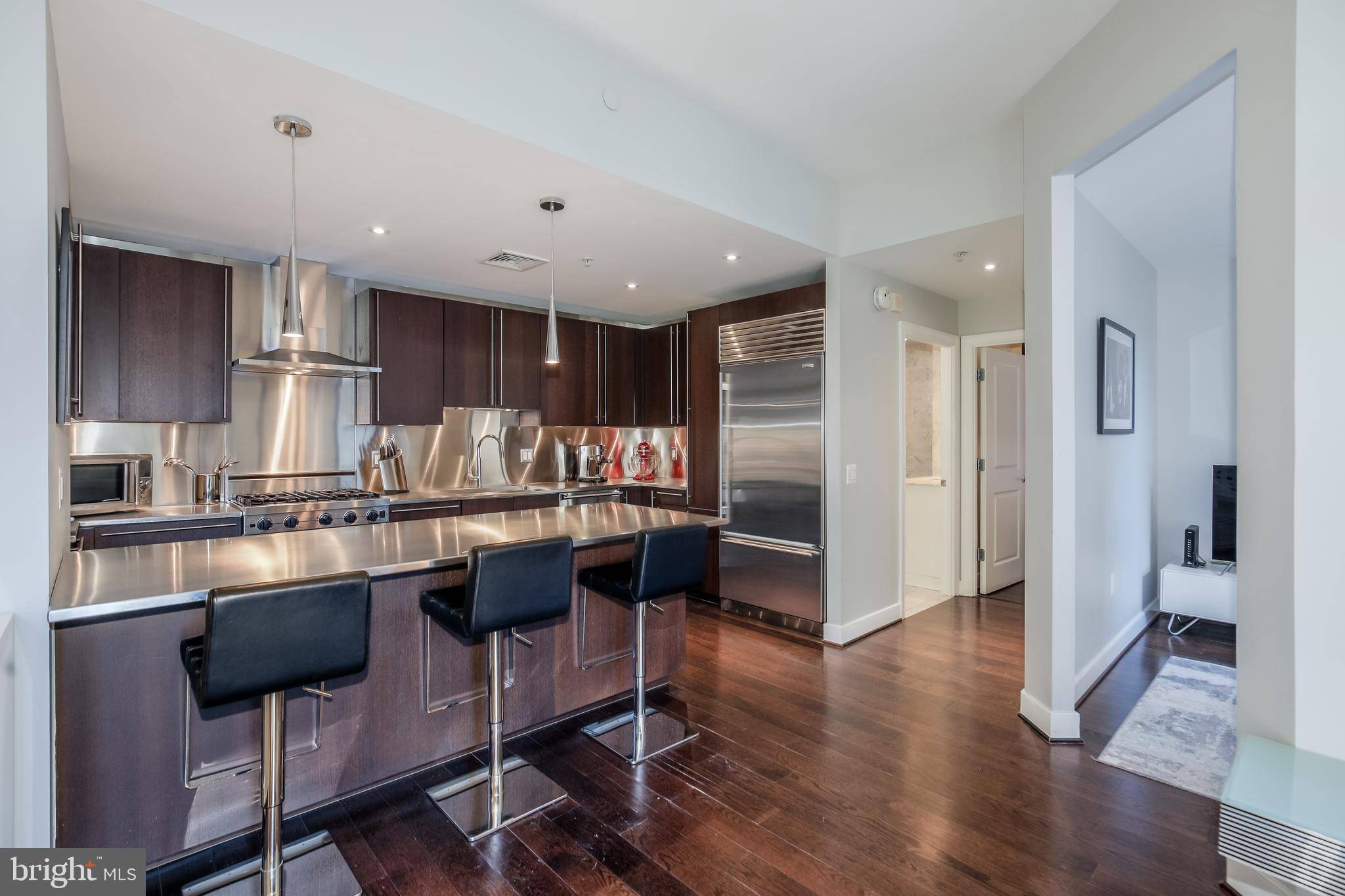Washington, DC 20037,2425 L ST NW #211