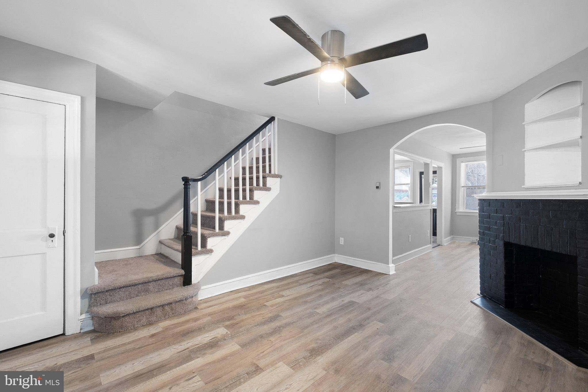 Wilmington, DE 19802,806 E 22ND ST