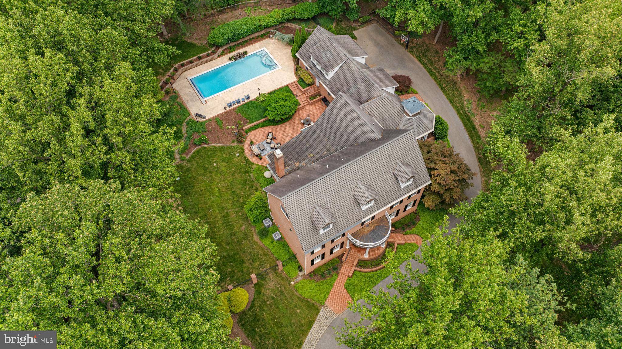 Lutherville Timonium, MD 21093,1102 WESTWICKE LN