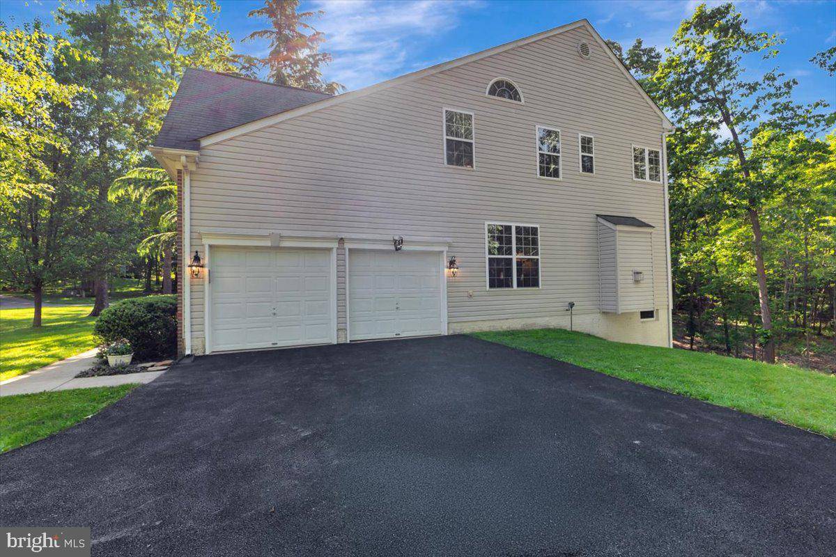 Freeland, MD 21053,934 ZENITH DR