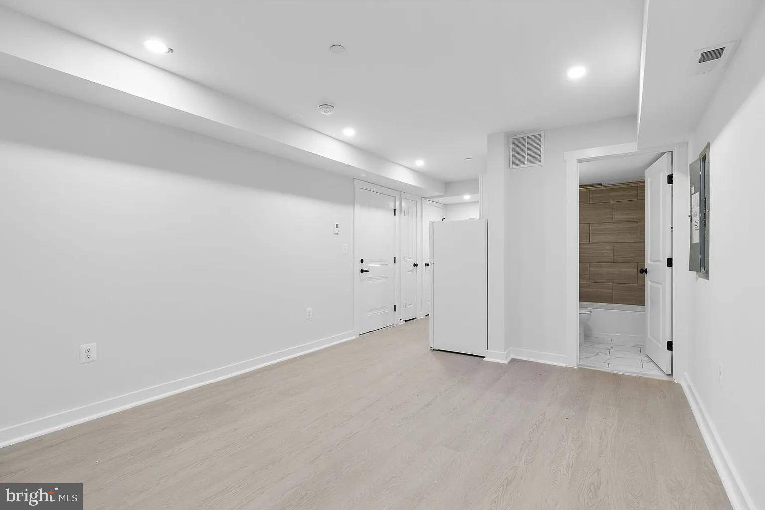 Washington, DC 20001,54 RHODE ISLAND AVE NW #2