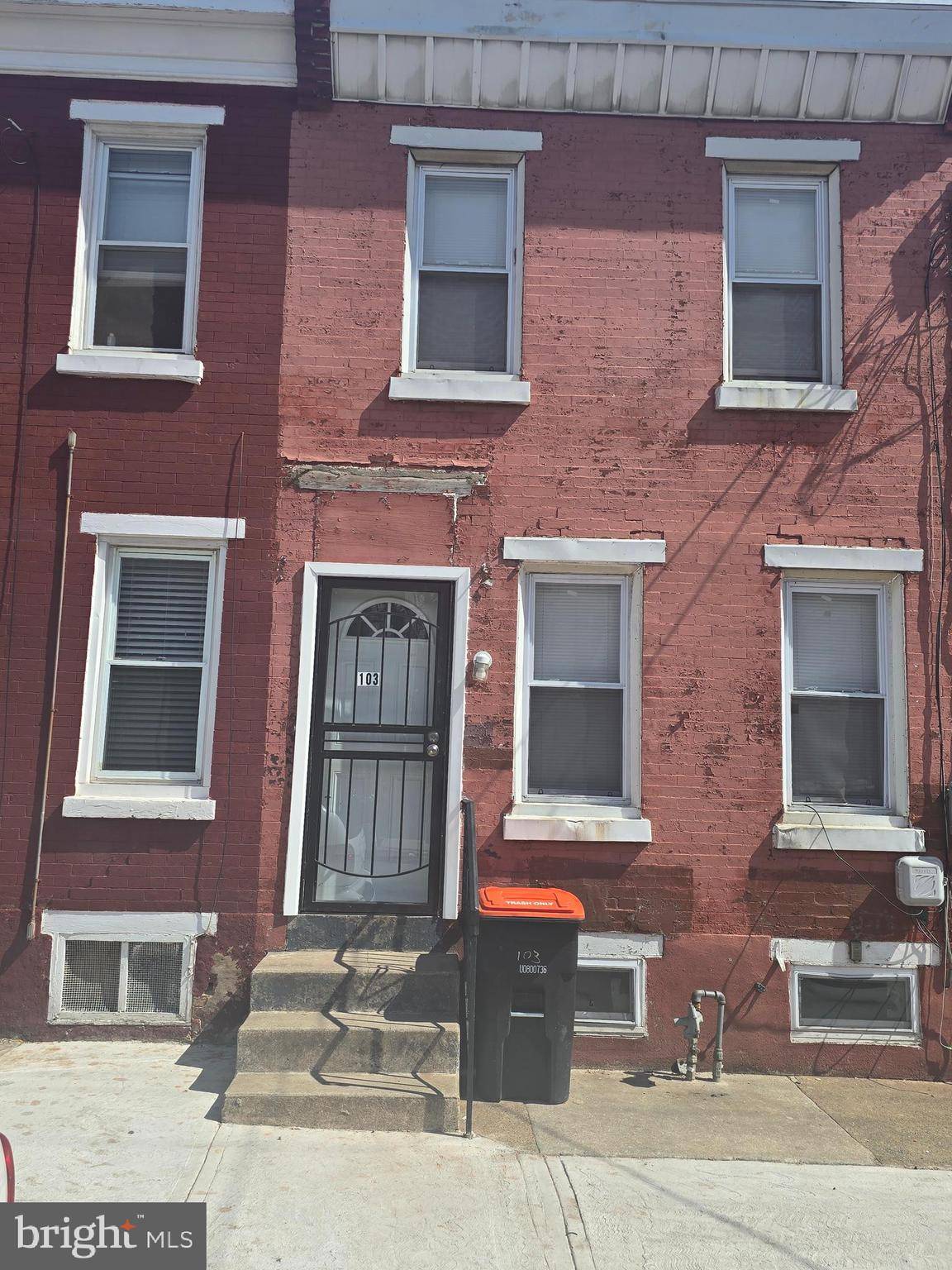 Chester, PA 19013,103 HIGHLAND AVE