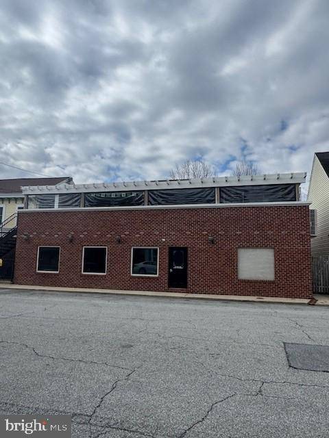 Smyrna, DE 19977,42-44 W COMMERCE ST