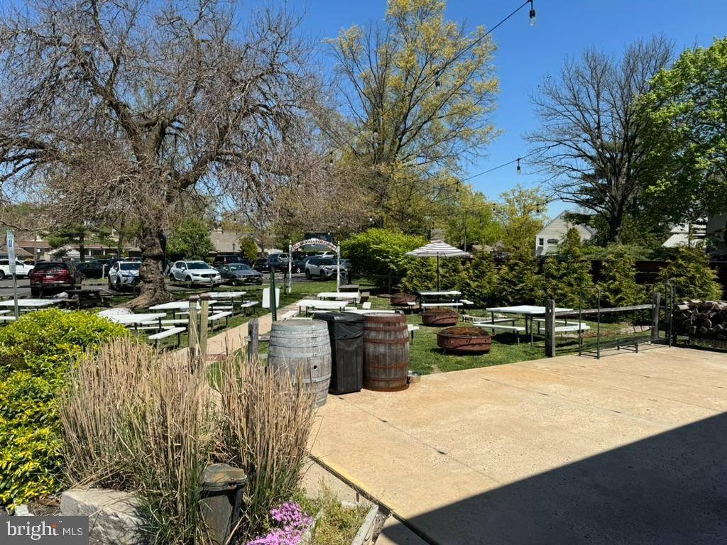Lahaska, PA 18931,5788 LOWER YORK ROAD #202