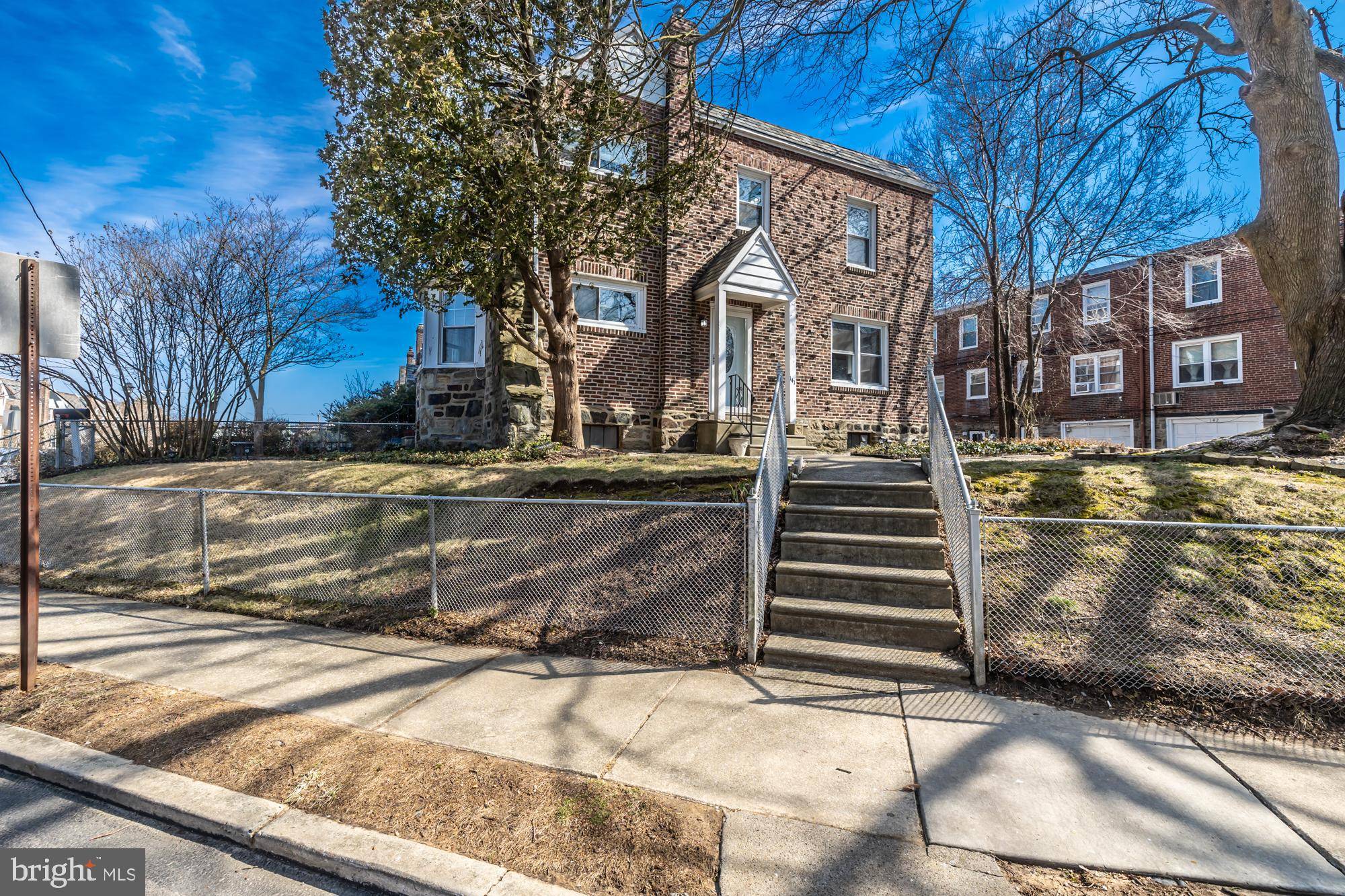 Upper Darby, PA 19082,141 ACADEMY LN