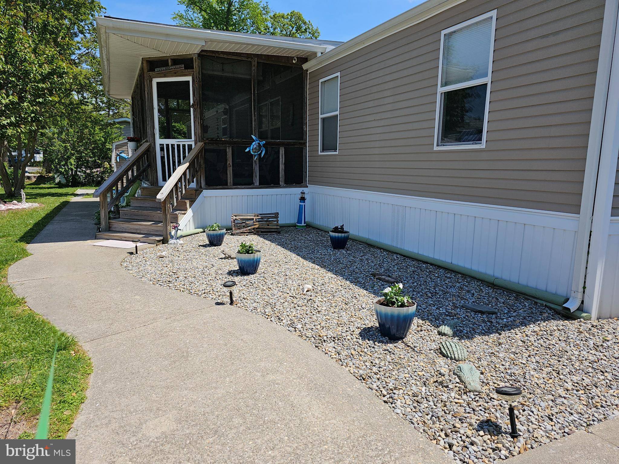 Rehoboth Beach, DE 19971,21239 N ST