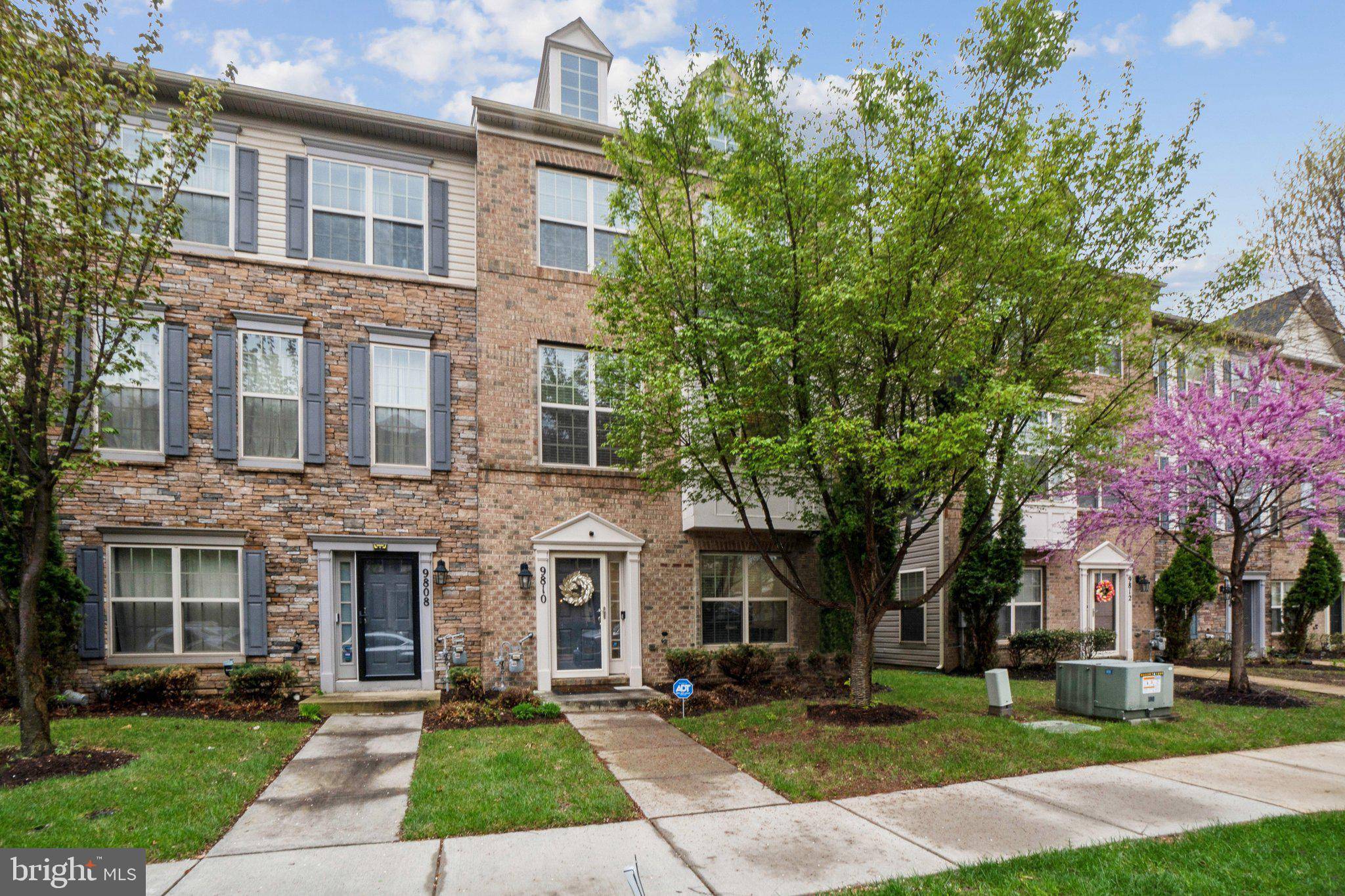 Lanham, MD 20706,9810 SMITHVIEW PL