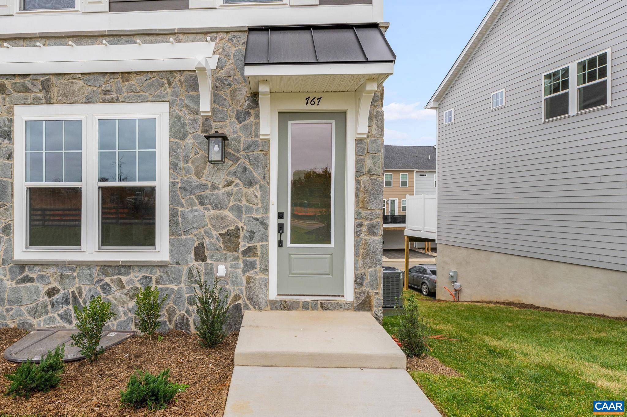 Charlottesville, VA 22901,2231 WOODBURN RD